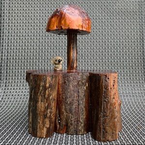 Vintage 70s wooden art from Whitefish, MT. With a wee koala on top :)